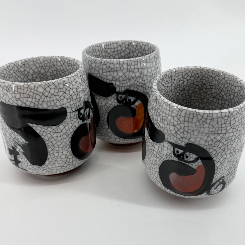 Vintage Japanese Yunomi Tea Cups Set of 3 Grey Crackle Glaze Calligraphy Daruma